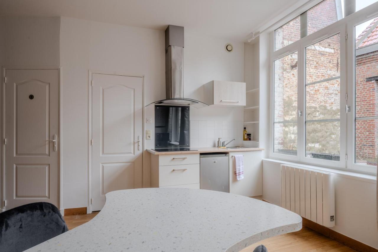 La Bulle Arrageoise - Grand Place - Spacieux - Lumineux - Lit King Size - Wifi - Parking Public