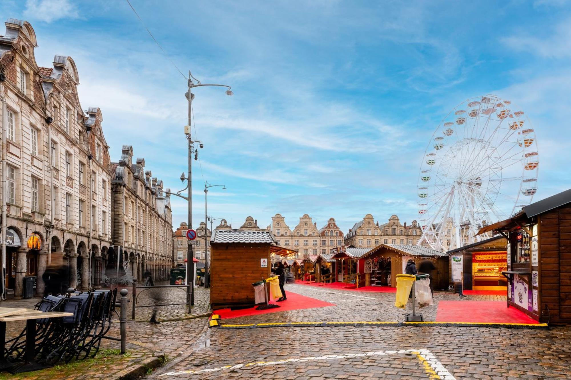 La Bulle Arrageoise - Grand Place - Spacieux - Lumineux - Lit King Size - Wifi - Parking Public Apartment