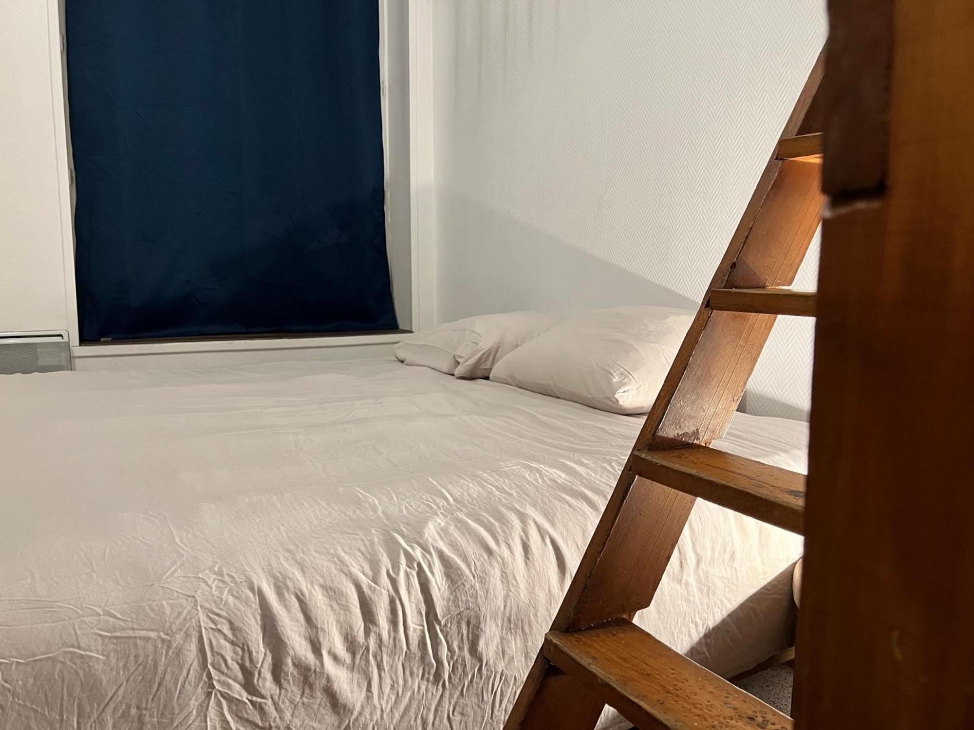 Apartment La Bulle Arrageoise - Grand Place - Spacieux - Lumineux - Lit King Size - Wifi - Parking Public Arras